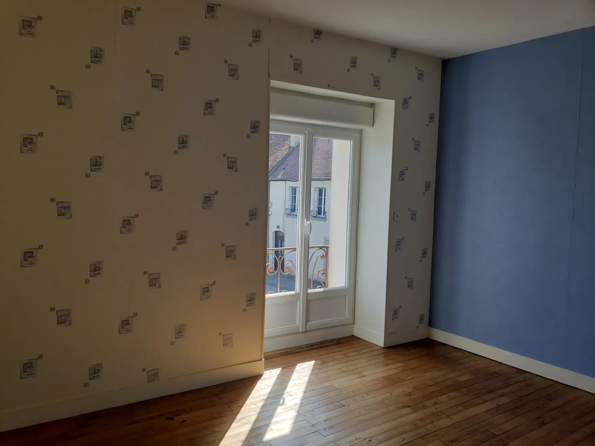 Maison spacieuse à vendre à Sées - 174 m² avec 4 chambres et jardin 
