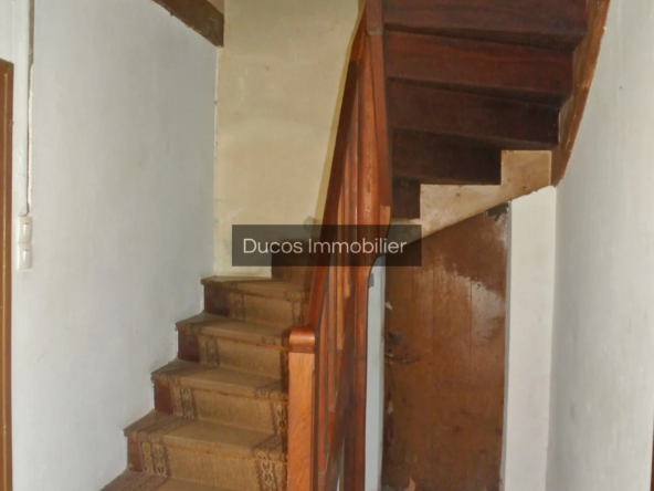 Maison en pierre à rénover à Marmande 