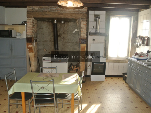 Maison en pierre à rénover à Marmande 