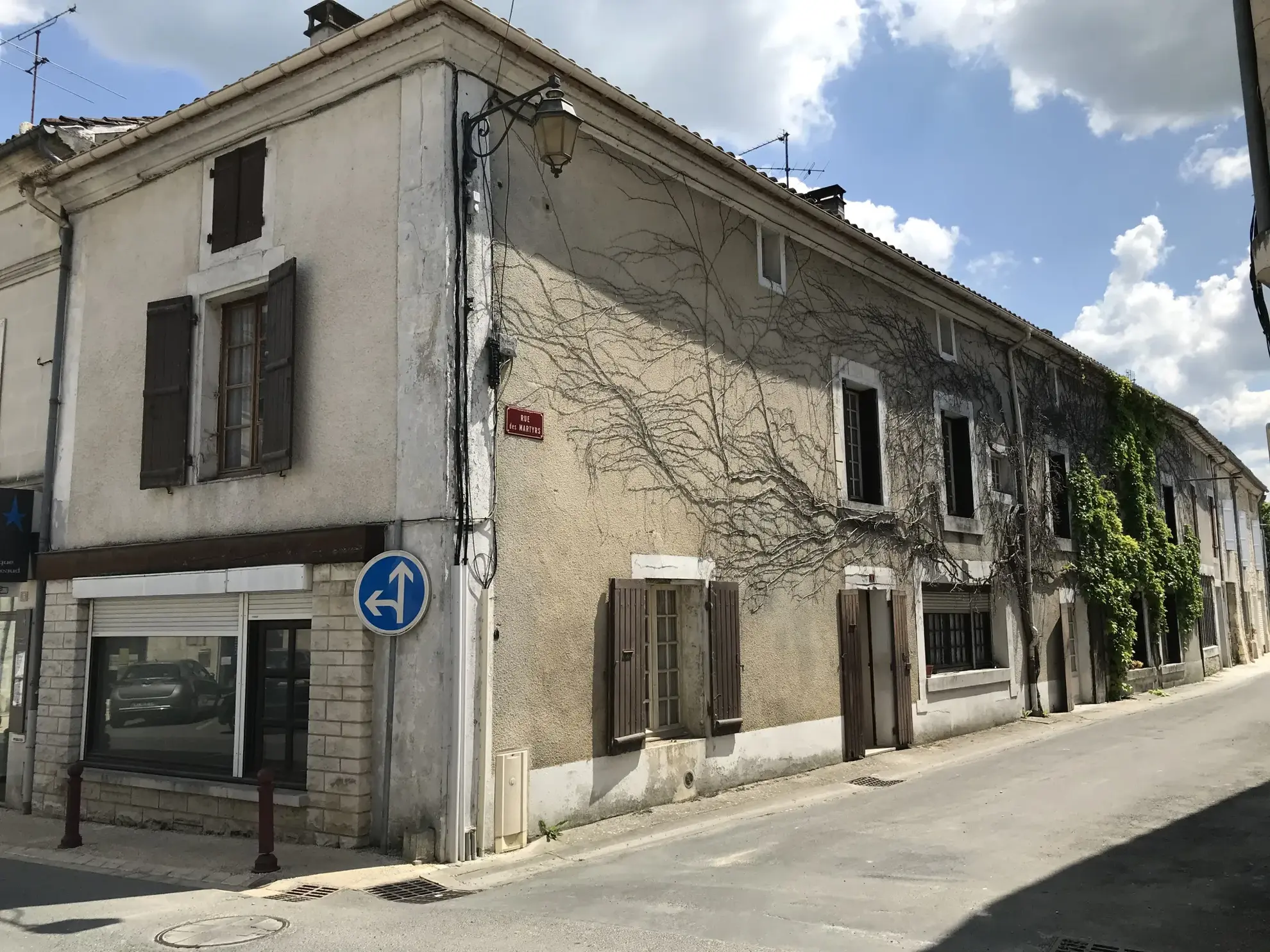 Immeuble à lotir à Mareuil, proche de toutes commodités 