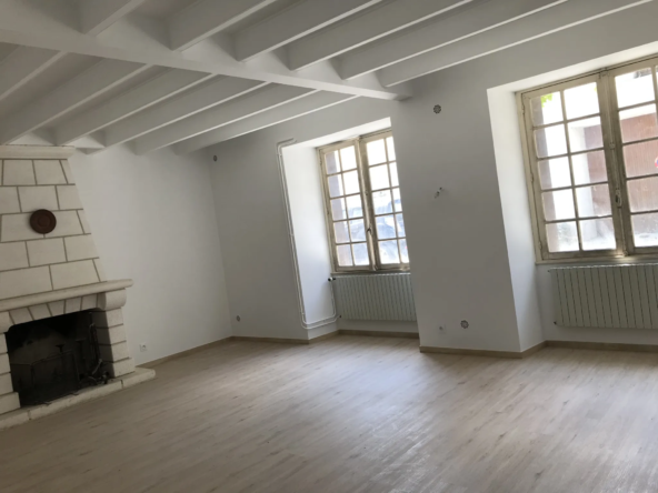 Immeuble à lotir à Mareuil, proche de toutes commodités 