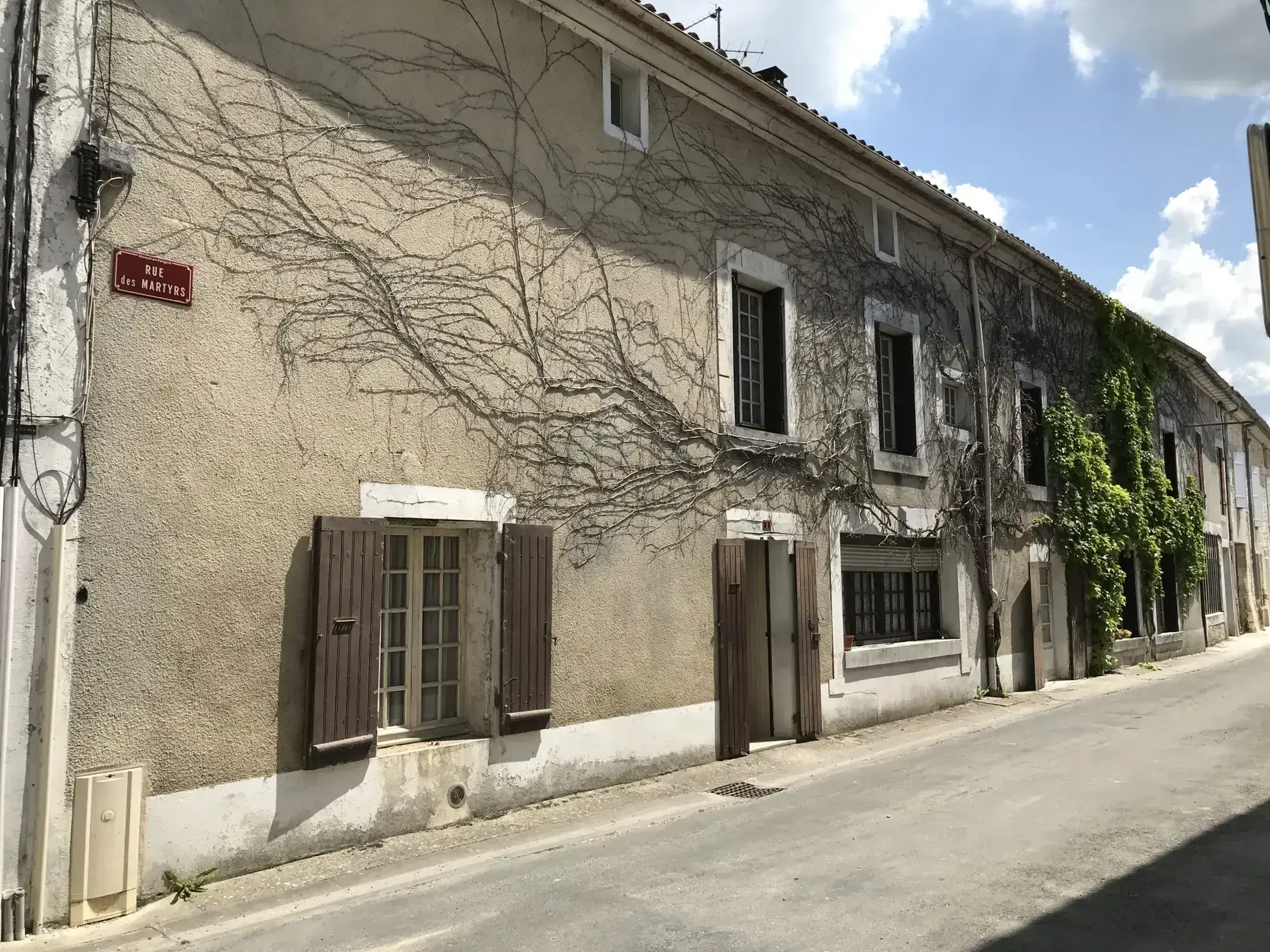 Immeuble à lotir à Mareuil, proche de toutes commodités 