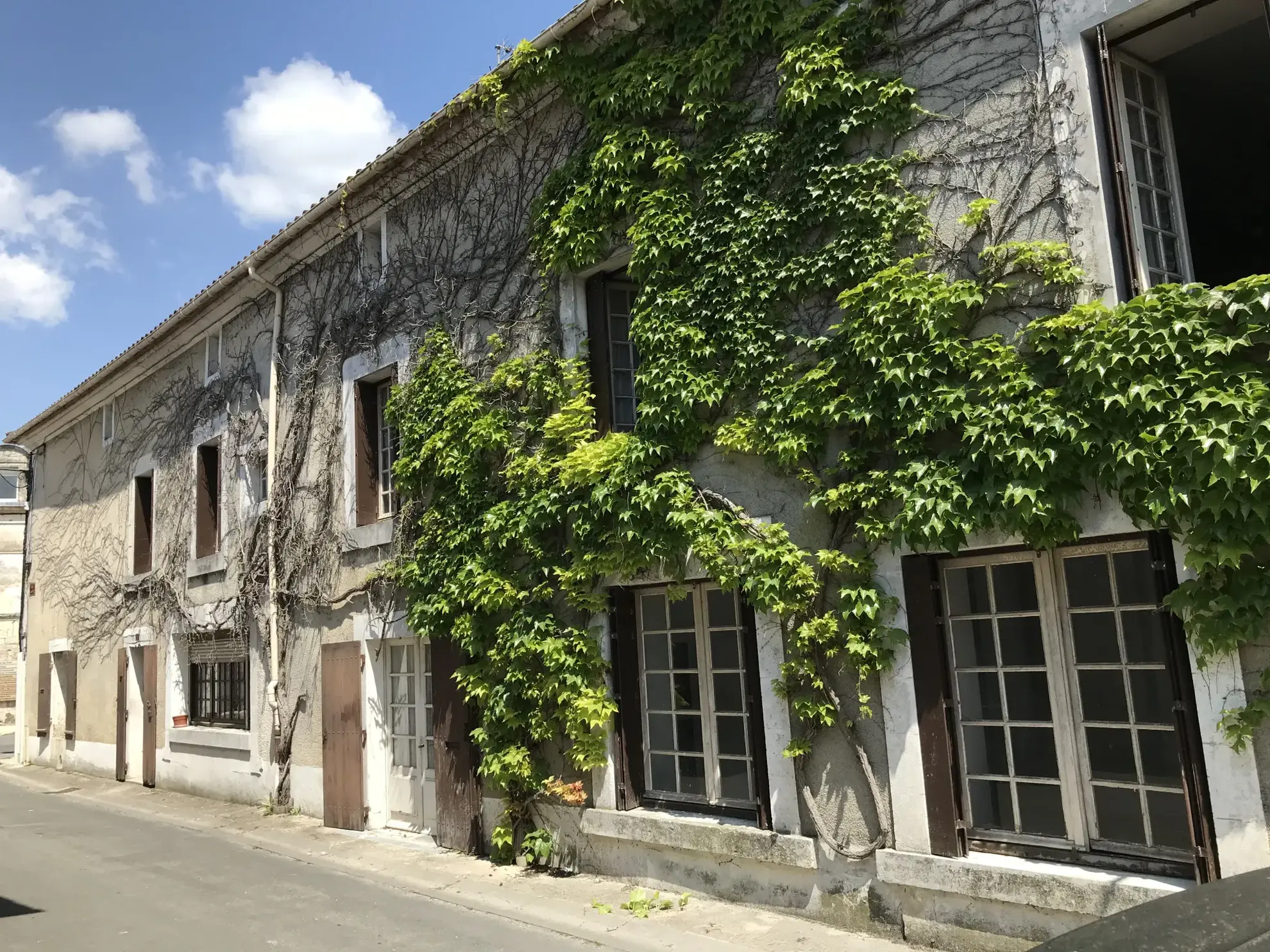 Immeuble à lotir à Mareuil, proche de toutes commodités 