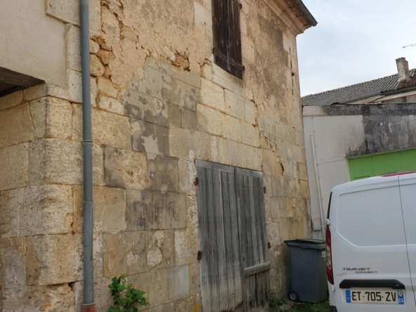 Immeuble à lotir à Mareuil, proche de toutes commodités 