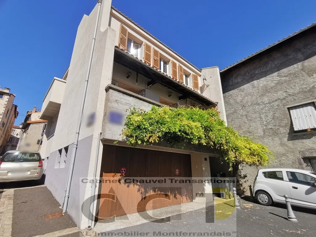 Vente interactive : Maison de ville à rénover à Vieux Montferrand 