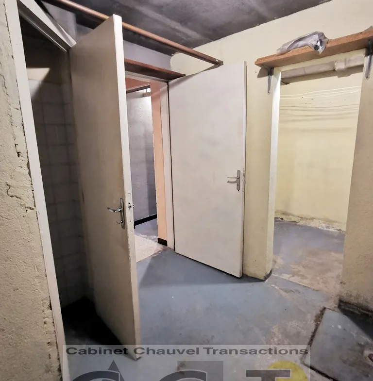 Vente interactive : Maison de ville à rénover à Vieux Montferrand 