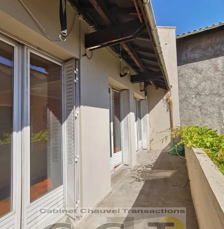 Vente interactive : Maison de ville à rénover à Vieux Montferrand 