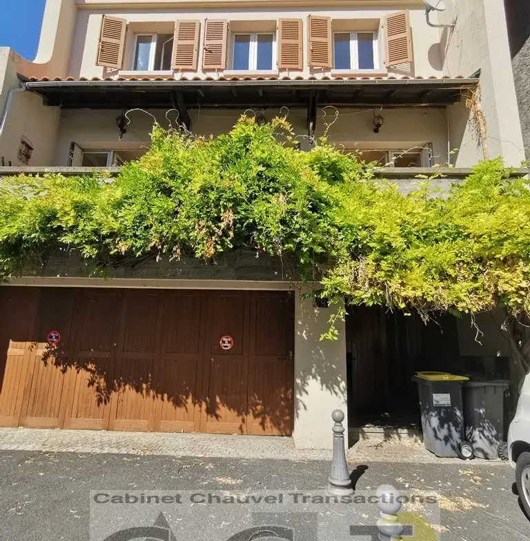 Vente interactive : Maison de ville à rénover à Vieux Montferrand 