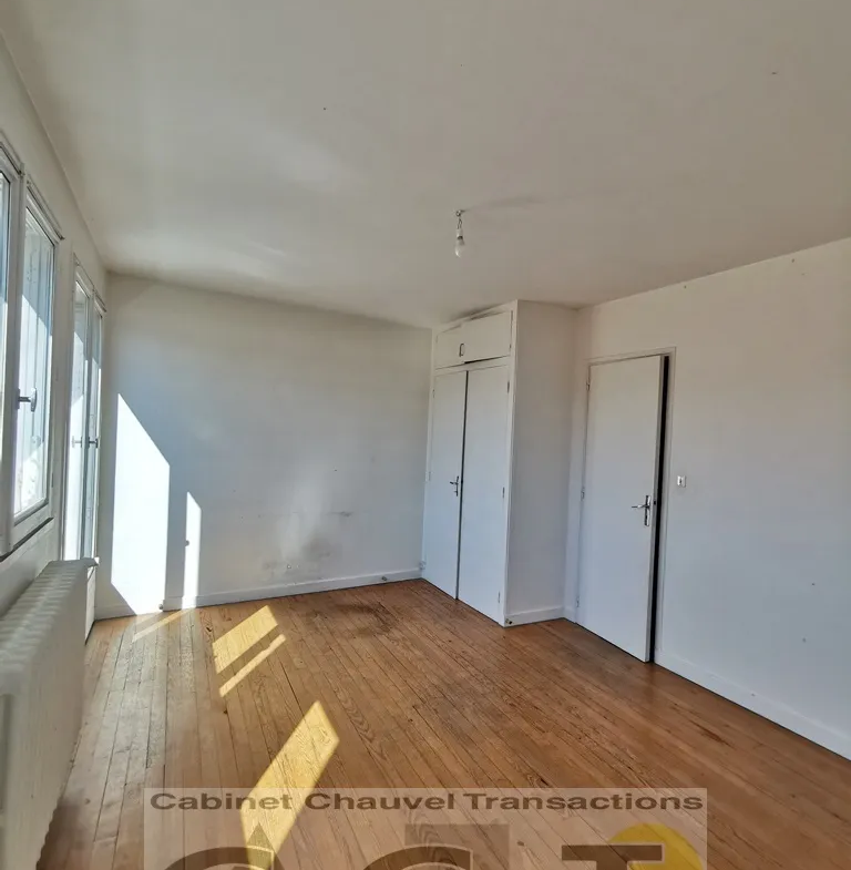 Vente interactive : Maison de ville à rénover à Vieux Montferrand 