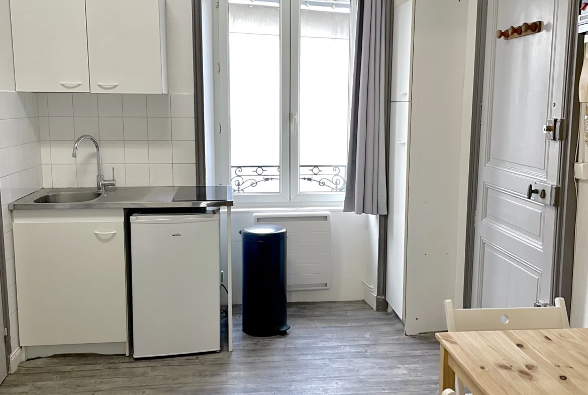 T1 bis lumineux à vendre à Nantes Centre 