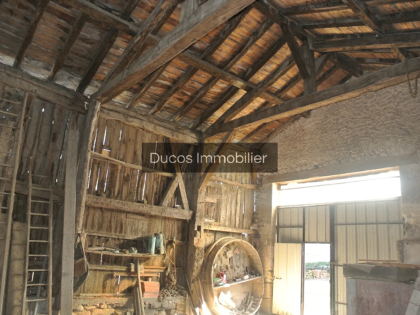 Grange à réhabiliter à Ste Bazeille sur 3 hectares 