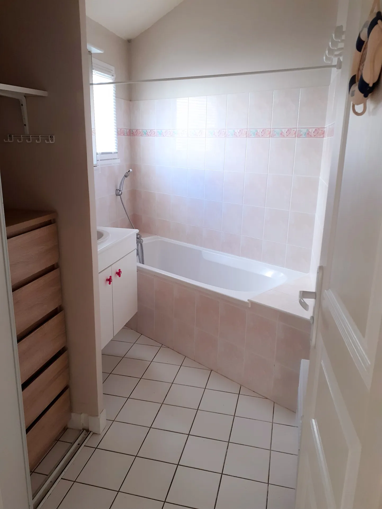 Charmant appartement à vendre à Meschers sur Gironde, proche de la plage 