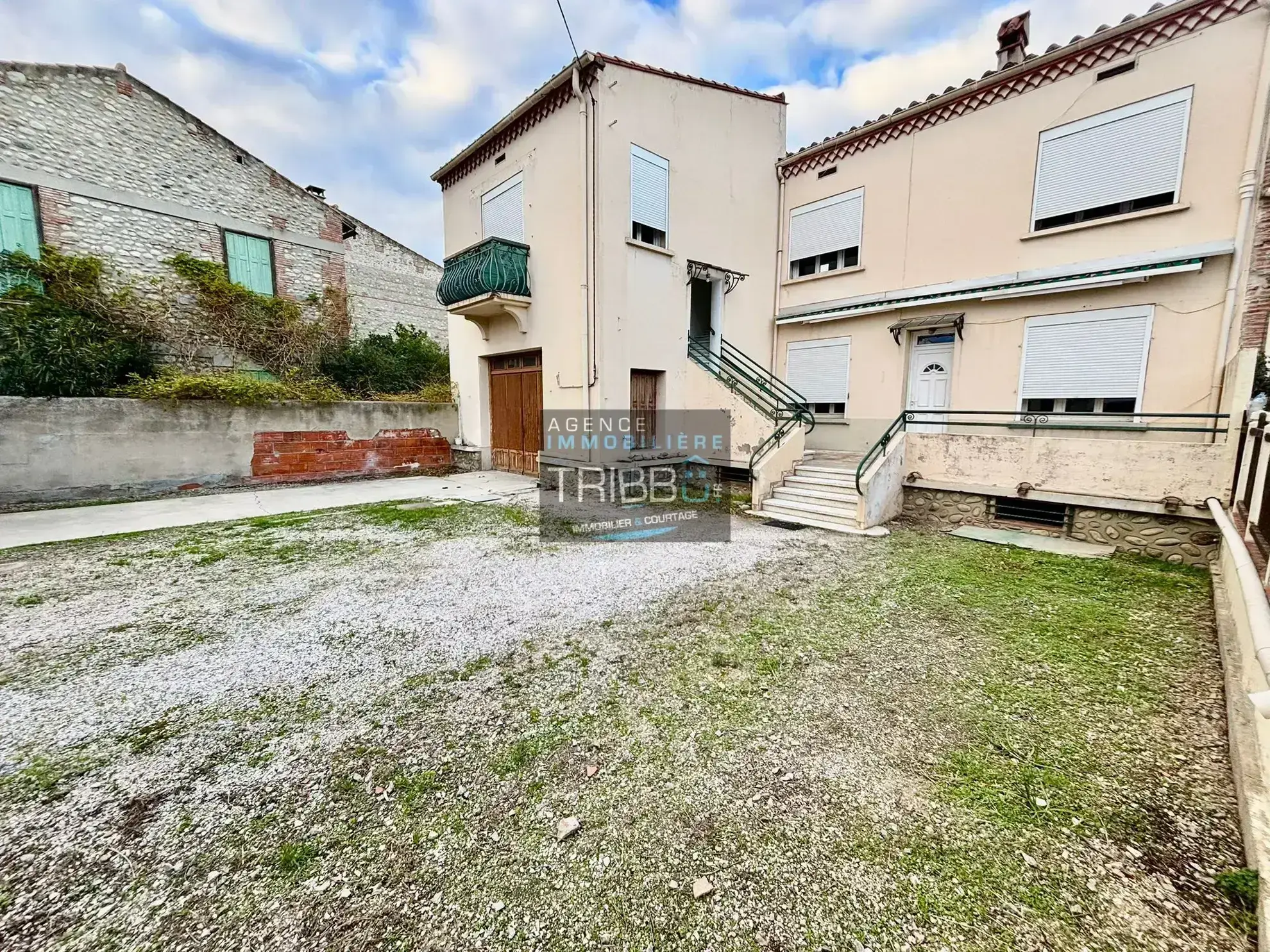 Maison à vendre à Millas - Idéale pour investisseurs et familles 