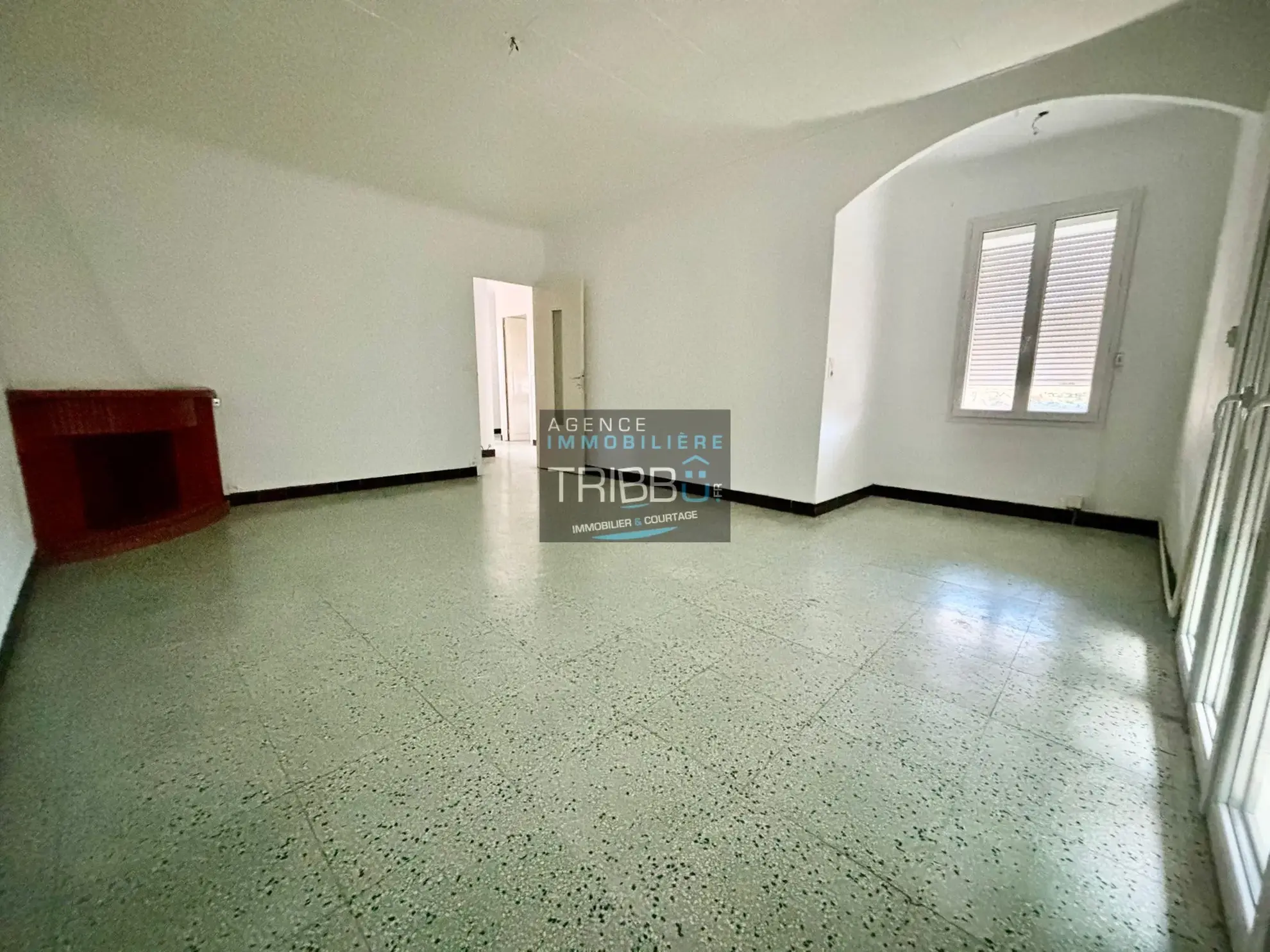 Maison à vendre à Millas - Idéale pour investisseurs et familles 