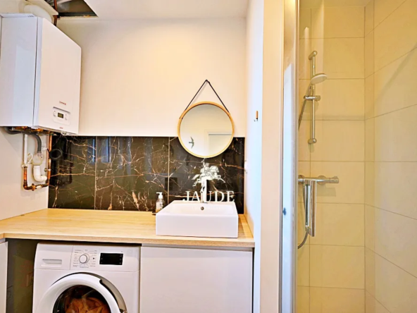 Bel Appartement Rénové à Chamalieres, Limite Royat 