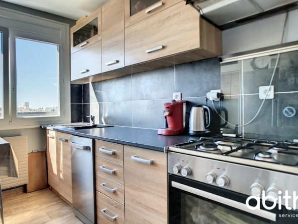Appartement T4 à vendre - 71 m² à Troyes 