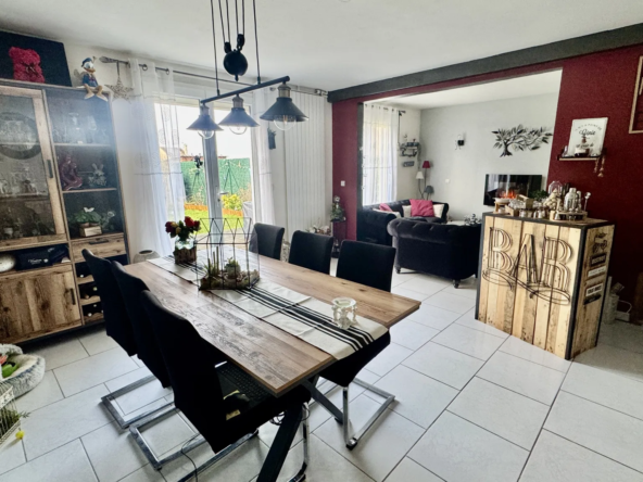 Maison de 4 chambres à vendre à Mantes la Ville - 259 000 € 