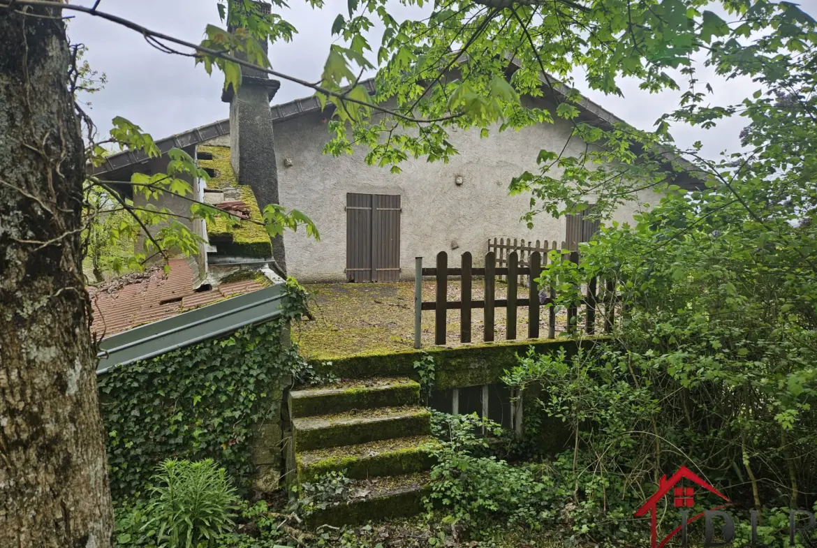 Maison de campagne à vendre, 115 m² sur terrain de 1066 m² près de Bourbonnes-les-Bains 