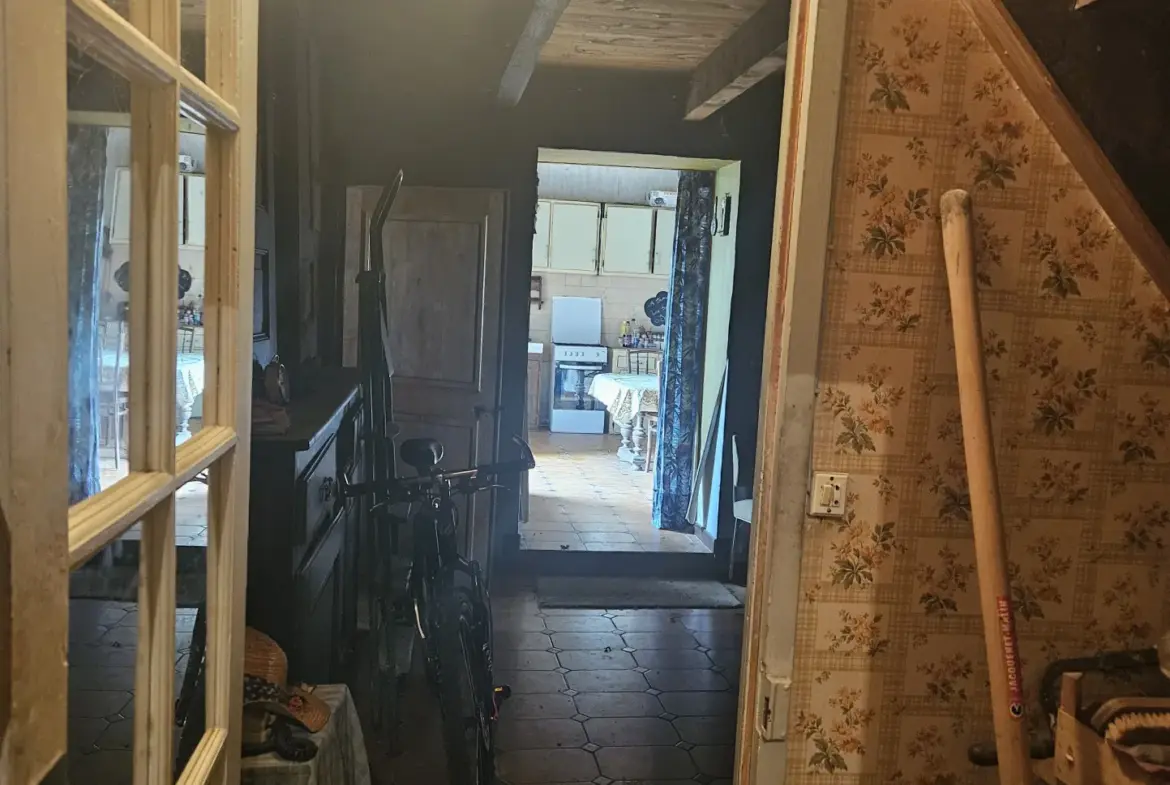 Maison de campagne à vendre, 115 m² sur terrain de 1066 m² près de Bourbonnes-les-Bains 