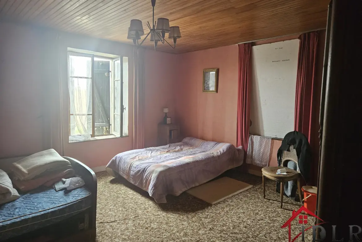 Maison de campagne à vendre, 115 m² sur terrain de 1066 m² près de Bourbonnes-les-Bains 