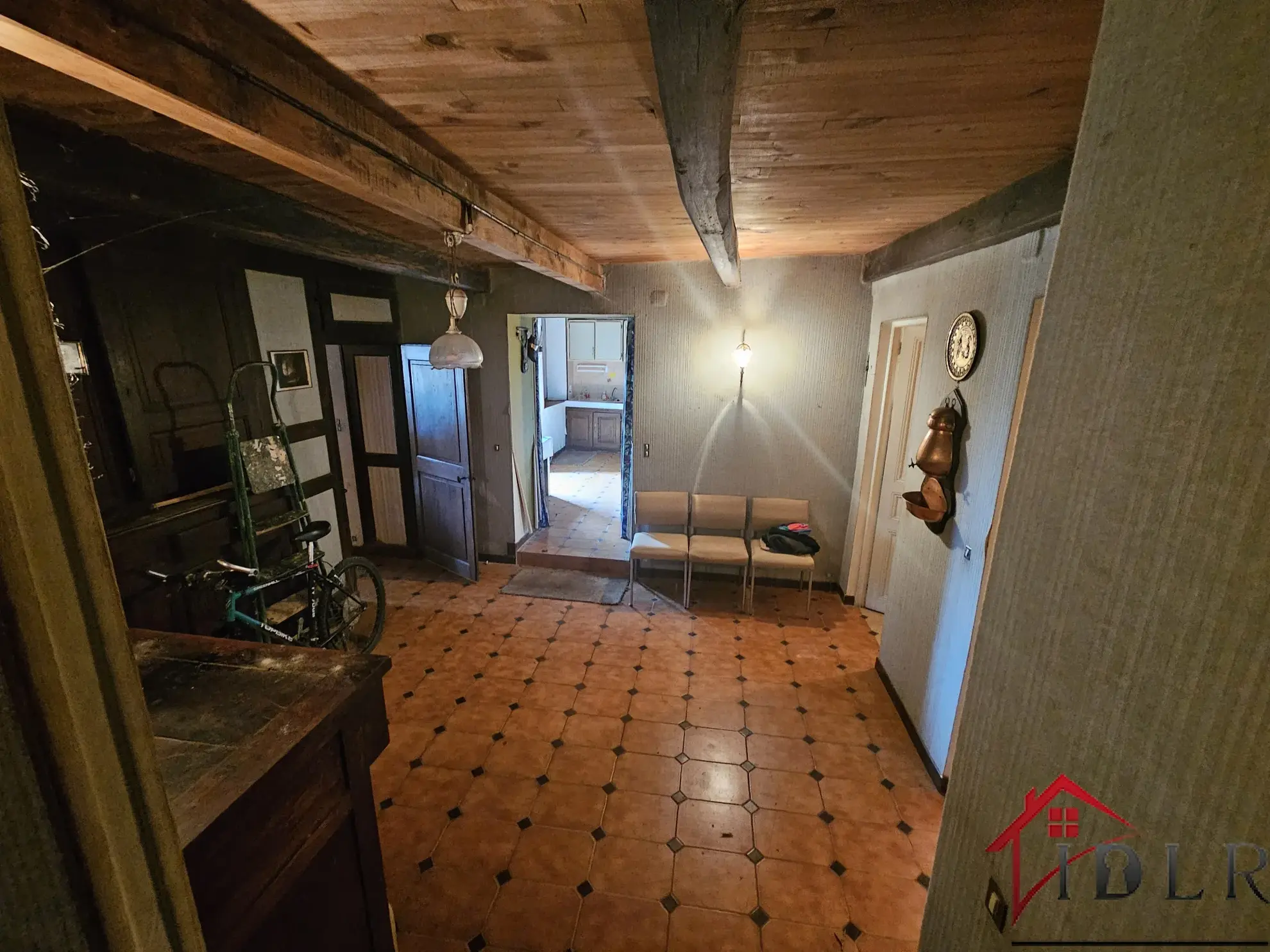 Maison de campagne à vendre, 115 m² sur terrain de 1066 m² près de Bourbonnes-les-Bains 