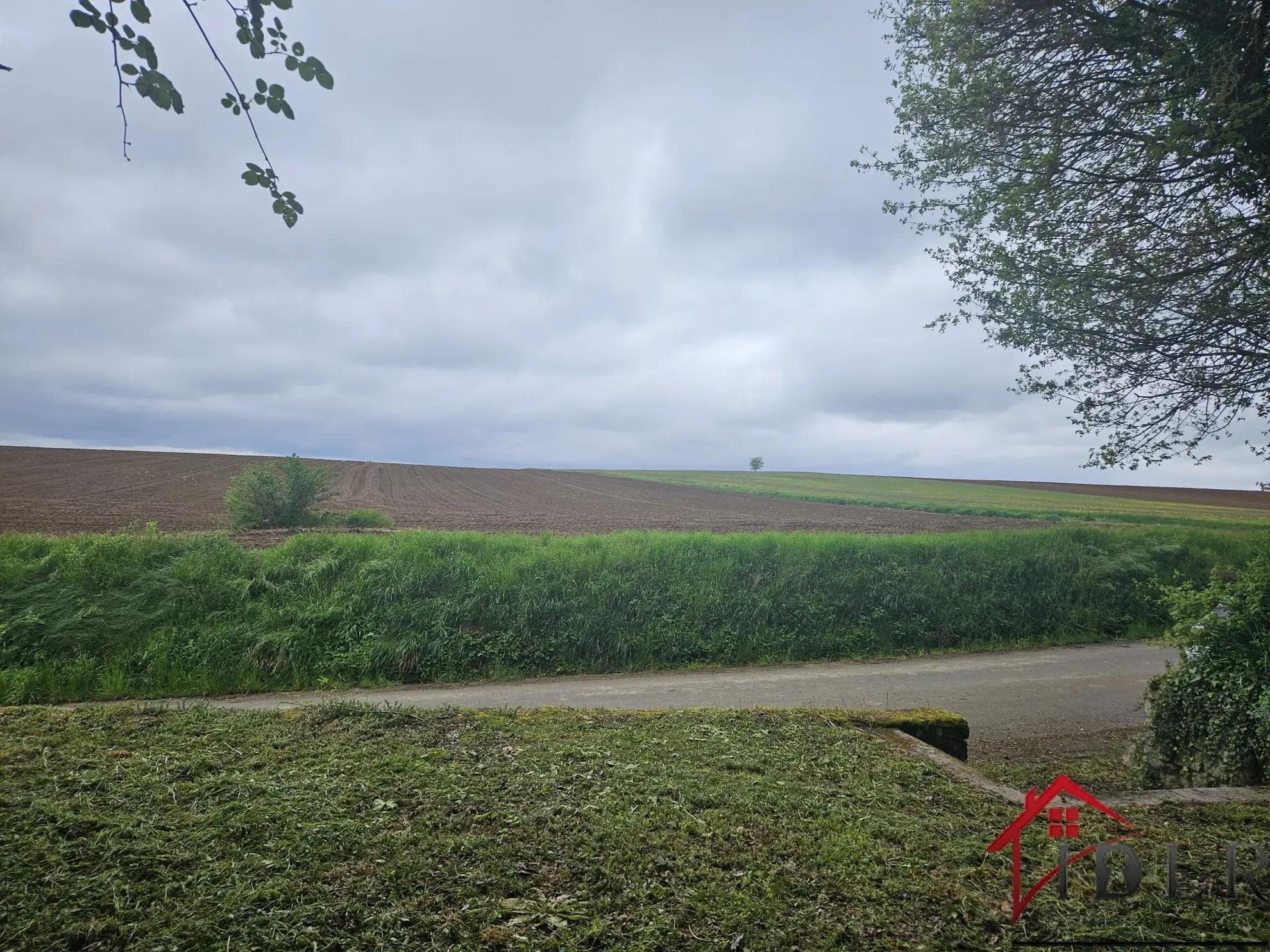 Maison de campagne à vendre, 115 m² sur terrain de 1066 m² près de Bourbonnes-les-Bains 