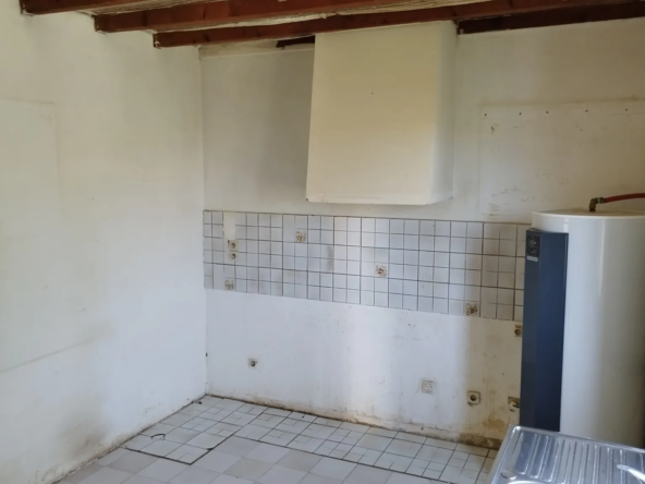 Maison de 85 m² à rénover avec terrain de 1750 m² à Lézat sur Lèze 