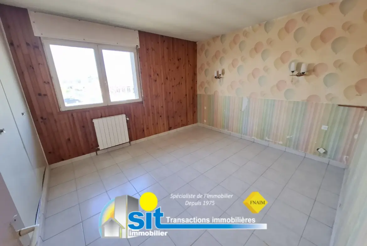 Maison traditionnelle à vendre à Saint-Clair-du-Rhône - 235 000 € 