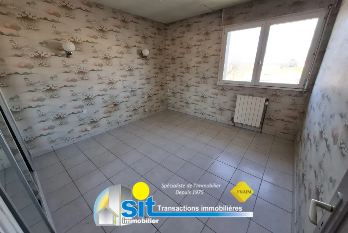 Maison traditionnelle à vendre à Saint-Clair-du-Rhône - 235 000 € 