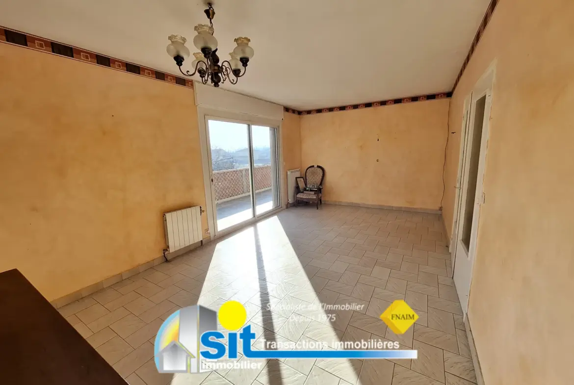 Maison traditionnelle à vendre à Saint-Clair-du-Rhône - 235 000 € 