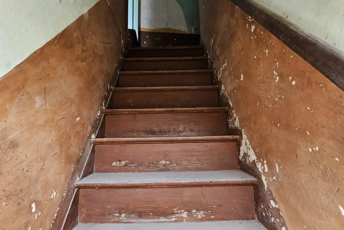 Maison de ville de 49 m² à Gien avec jardin 