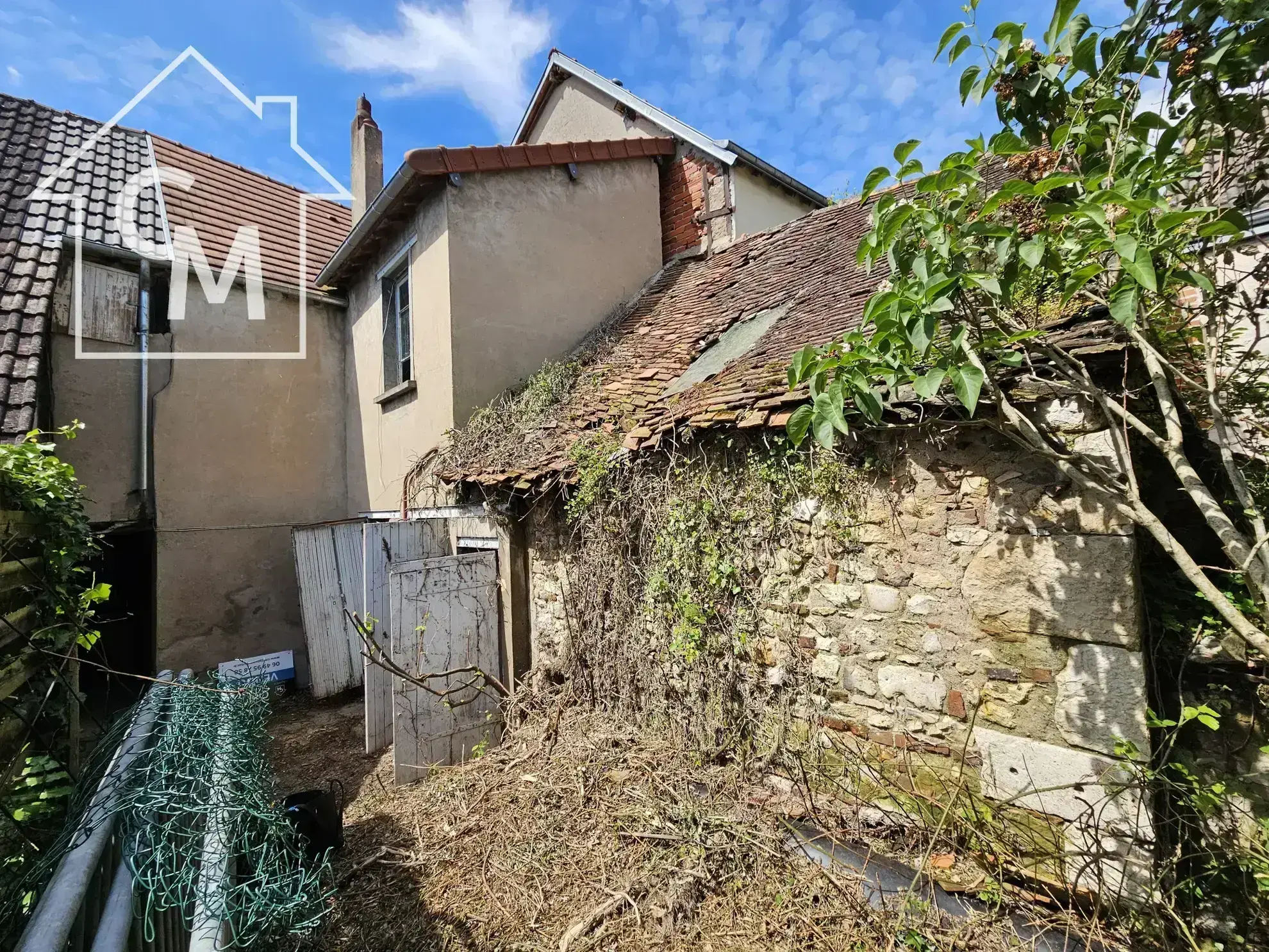 Maison de ville de 49 m² à Gien avec jardin 
