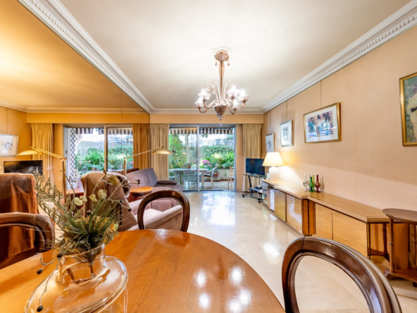 Vente Appartement 2 Pièces en Rez-de-Jardin à Nice - Parc Impérial 