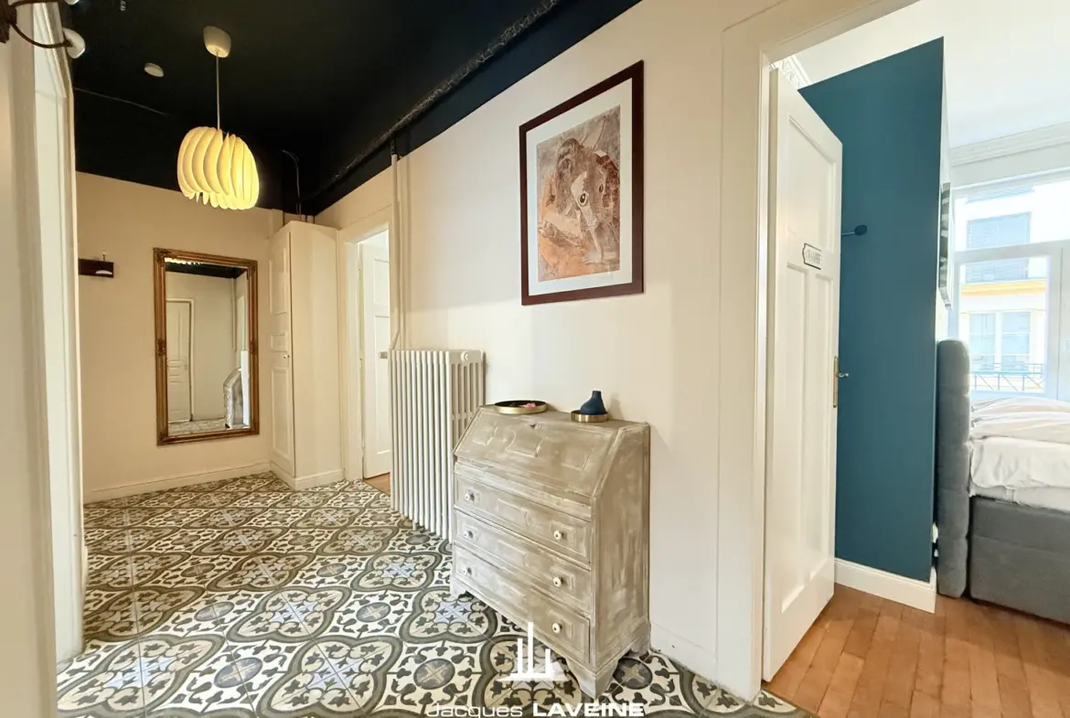 À vendre : Appartement rénové de 77 m² à Metz, Triangle Impérial 