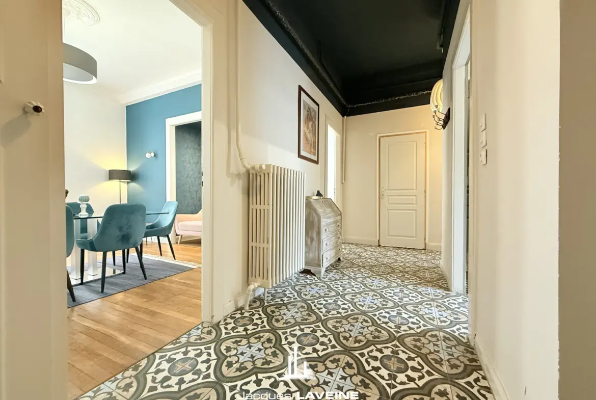 À vendre : Appartement rénové de 77 m² à Metz, Triangle Impérial 