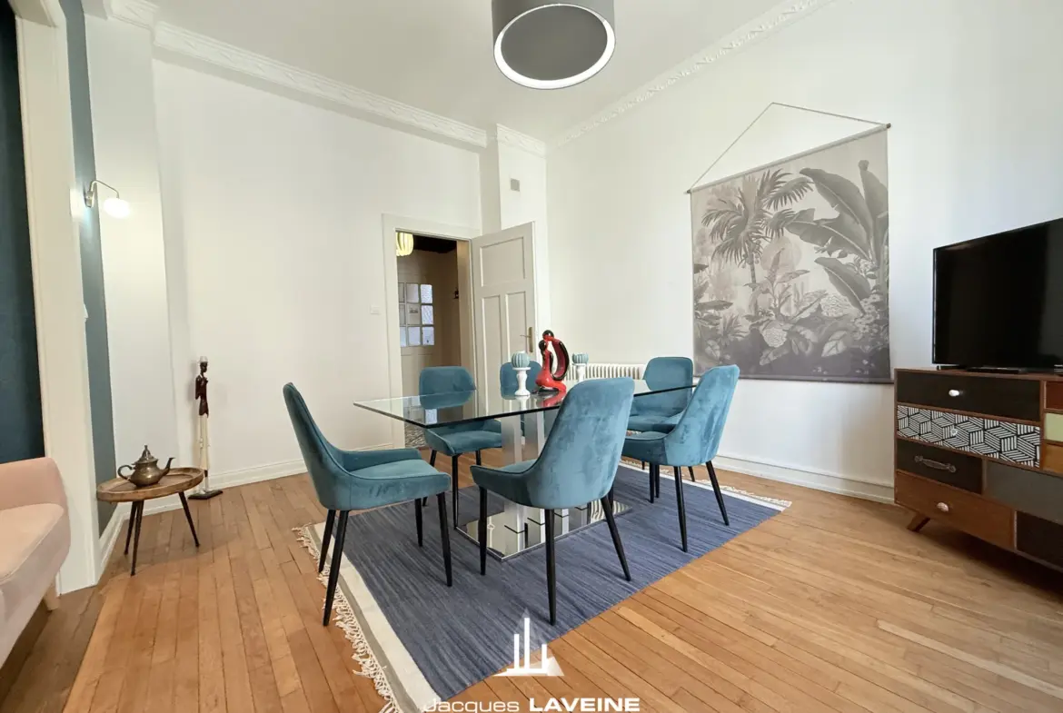 À vendre : Appartement rénové de 77 m² à Metz, Triangle Impérial 