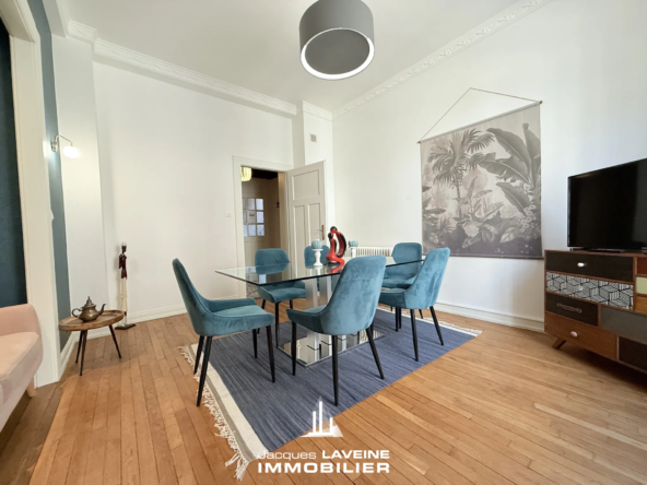 À vendre : Appartement rénové de 77 m² à Metz, Triangle Impérial 