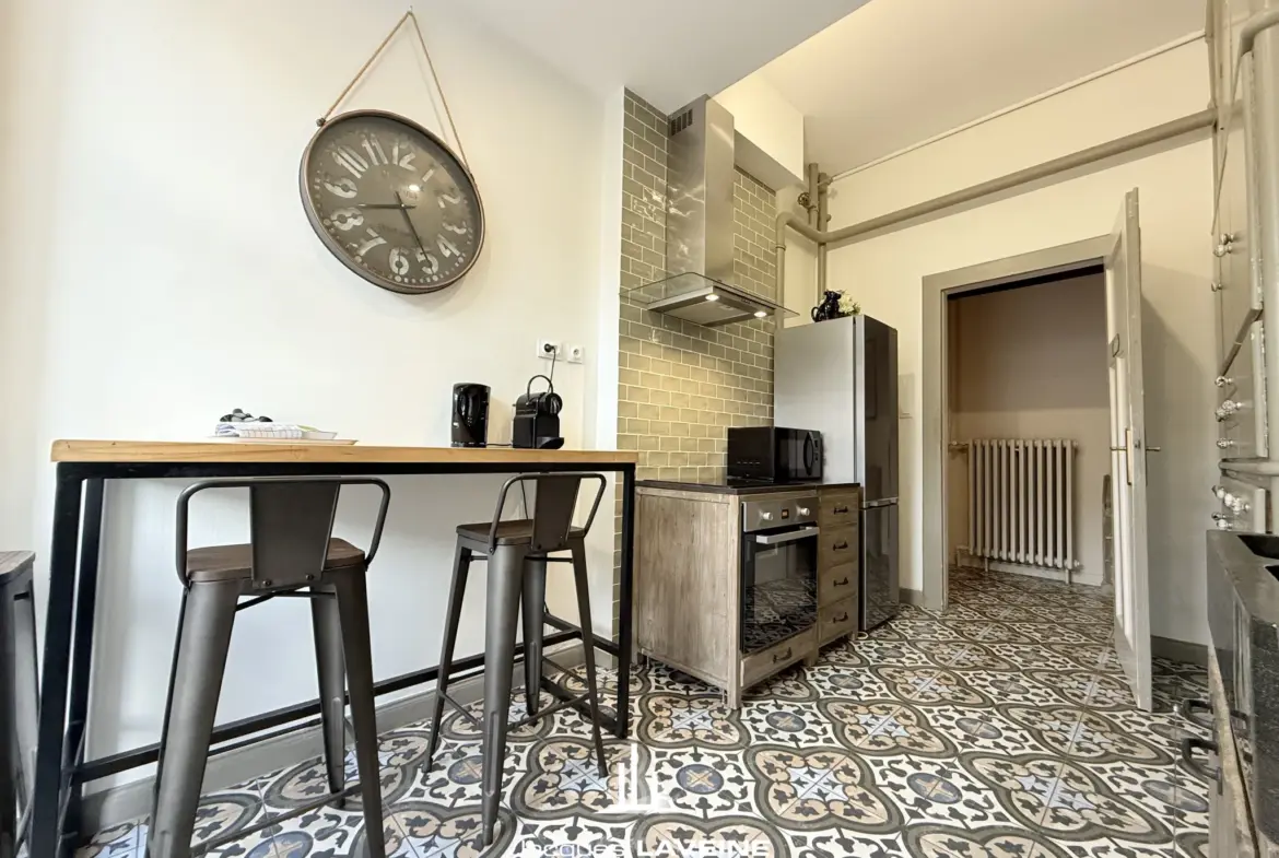 À vendre : Appartement rénové de 77 m² à Metz, Triangle Impérial 