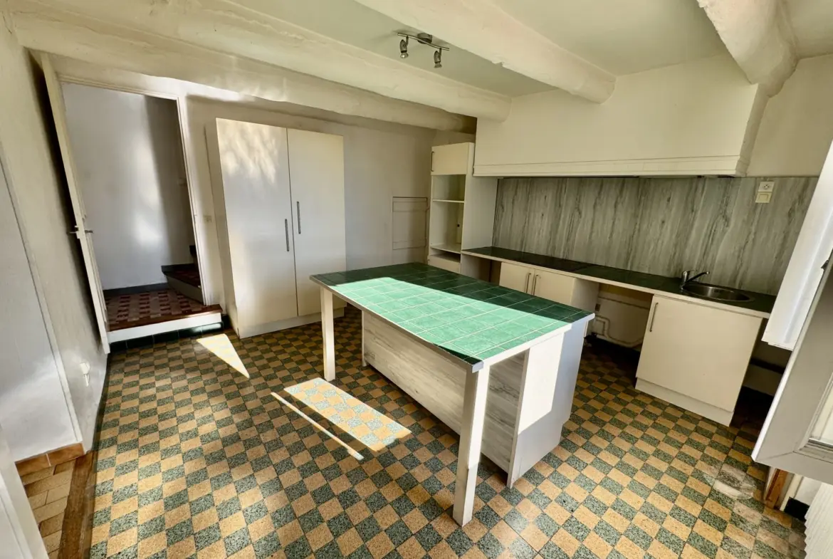 Maison à vendre à Sérignan-Du-Comtat avec 3 chambres 