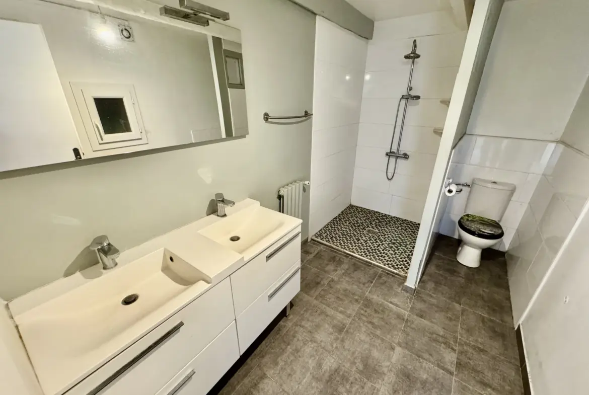 Maison à vendre à Sérignan-Du-Comtat avec 3 chambres 