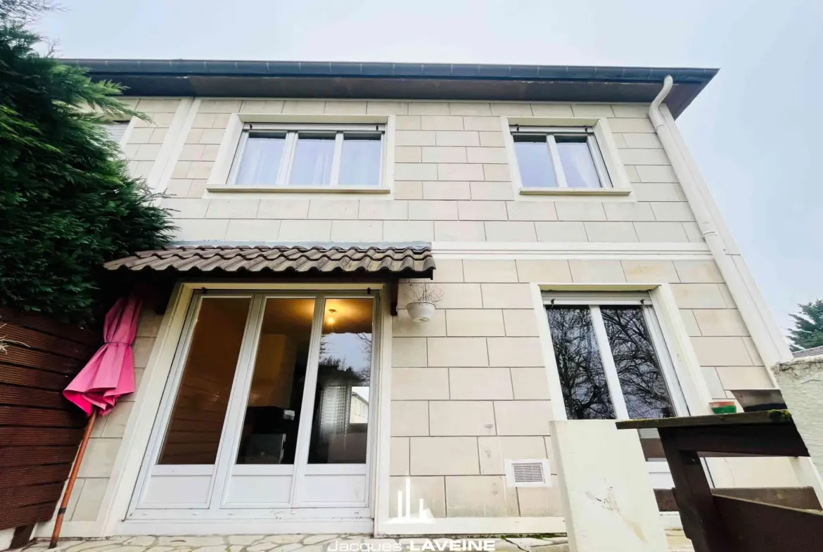 Maison à vendre à Pouilly - 5 pièces 