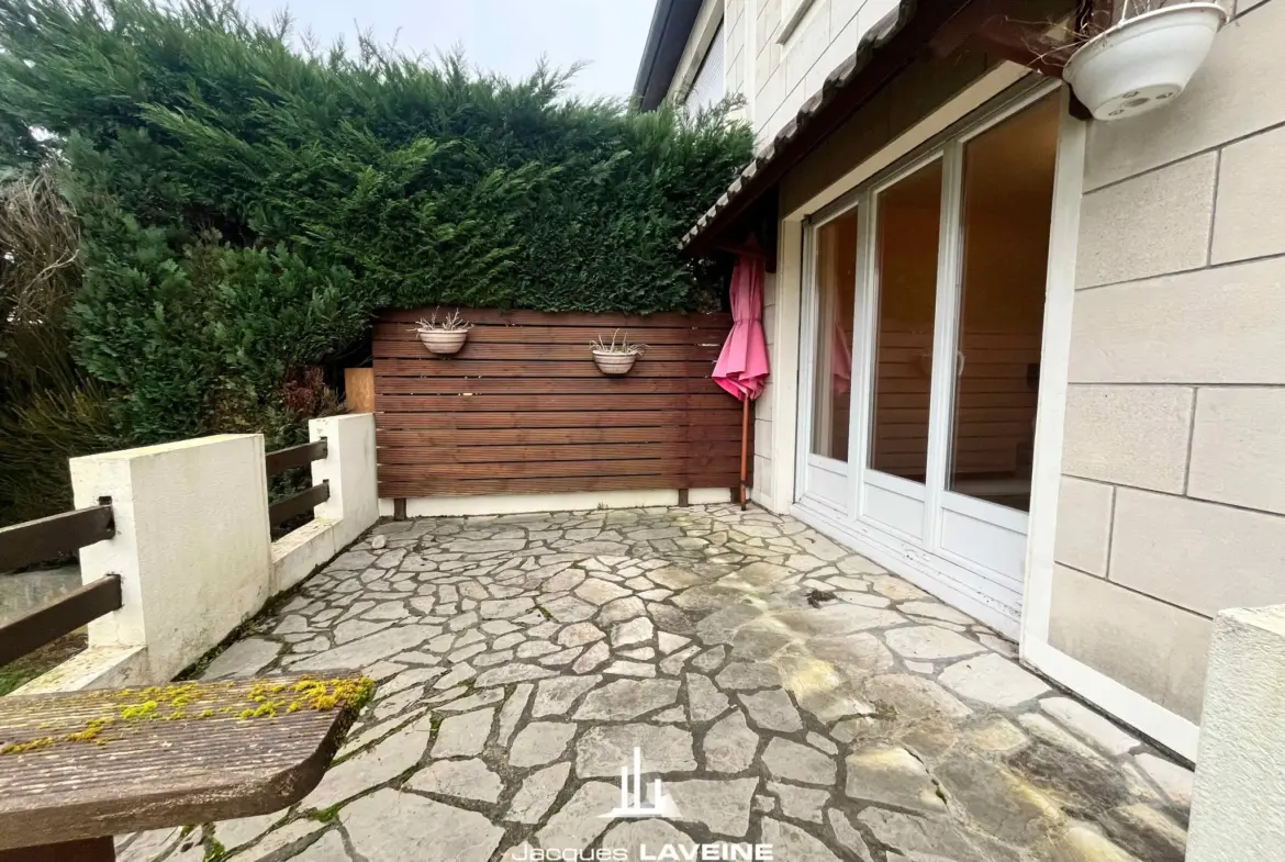 Maison à vendre à Pouilly - 5 pièces 