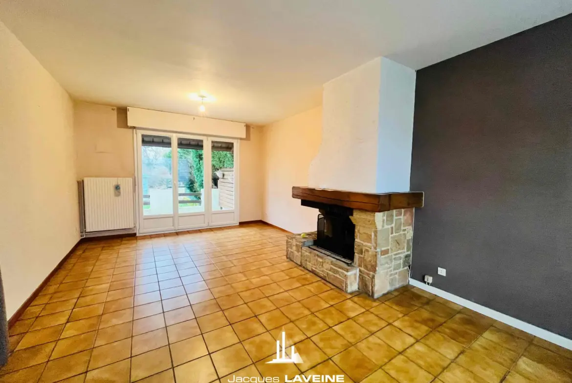 Maison à vendre à Pouilly - 5 pièces 
