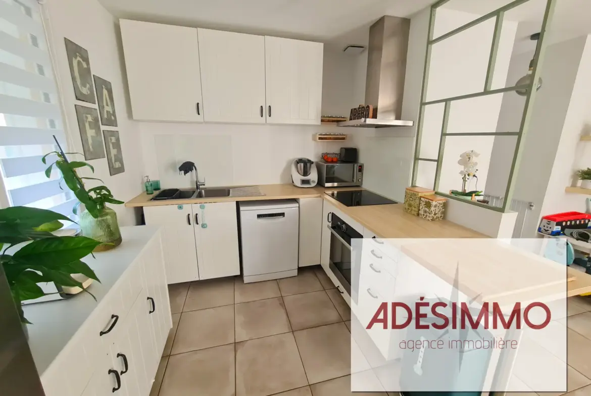 Villa T5 à vendre avec garage et jardin de 921 m² à Gaillac Toulza 