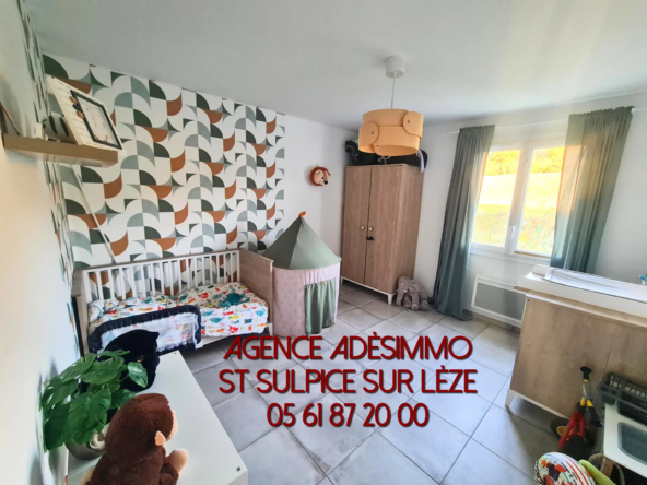 Villa T5 à vendre avec garage et jardin de 921 m² à Gaillac Toulza 