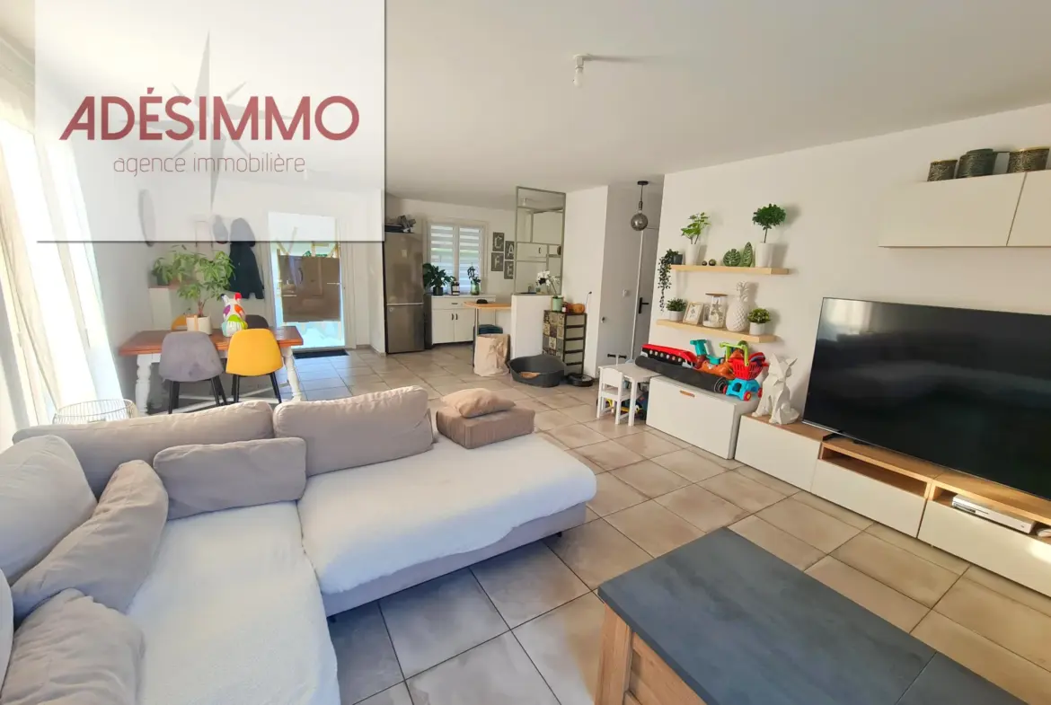 Villa T5 à vendre avec garage et jardin de 921 m² à Gaillac Toulza 