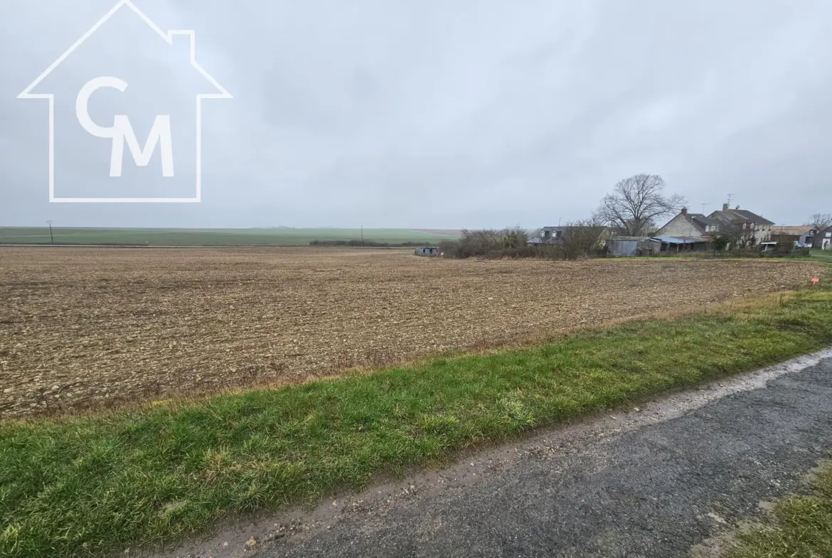 Terrain constructible à Paudy - 602 m² 