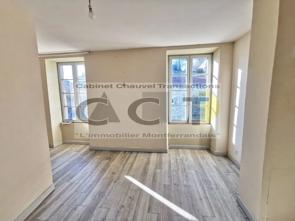 Charmante maison de 57 m² avec 2 chambres à Montpeyroux à vendre 