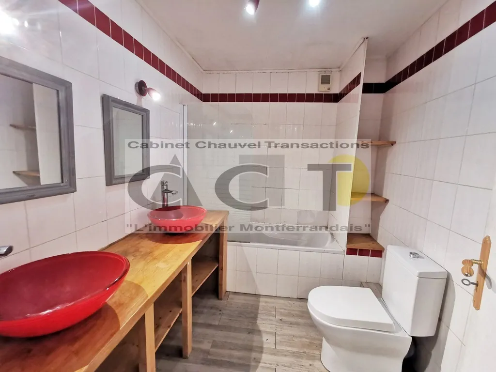 Charmante maison de 57 m² avec 2 chambres à Montpeyroux à vendre 