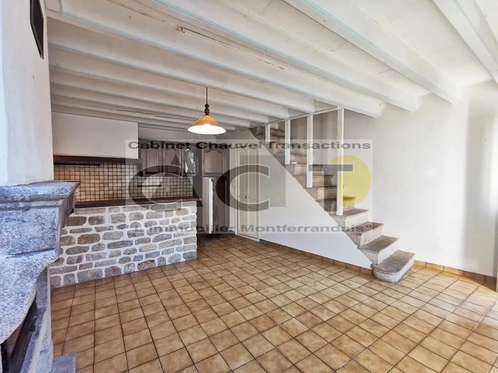 Charmante maison de 57 m² avec 2 chambres à Montpeyroux à vendre 